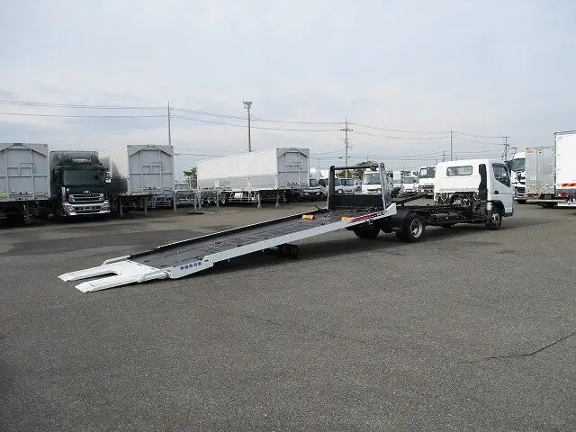 三菱 キャンター 小型 車両重機運搬 ラジコン ウインチの中古トラック画像9