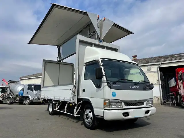 いすゞ エルフ 小型 ウイング KR-NPR72LAV H16の中古トラック画像6