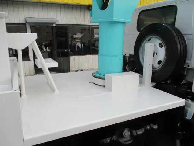 いすゞ エルフ 小型 高所・建柱車 高所作業車 PB-NKR81ANの中古トラック画像10