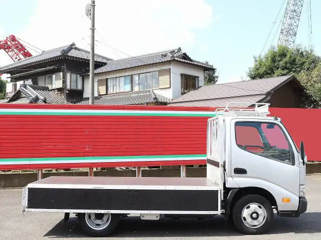 トヨタ ダイナ 小型 平ボディ 床鉄板 2RG-XZC605の中古トラック画像6