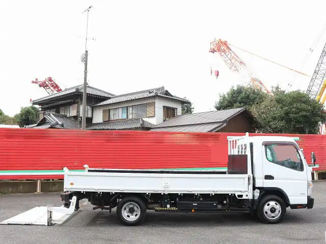 三菱 キャンター 小型 平ボディ パワーゲート TKG-FEB50の中古トラック画像7
