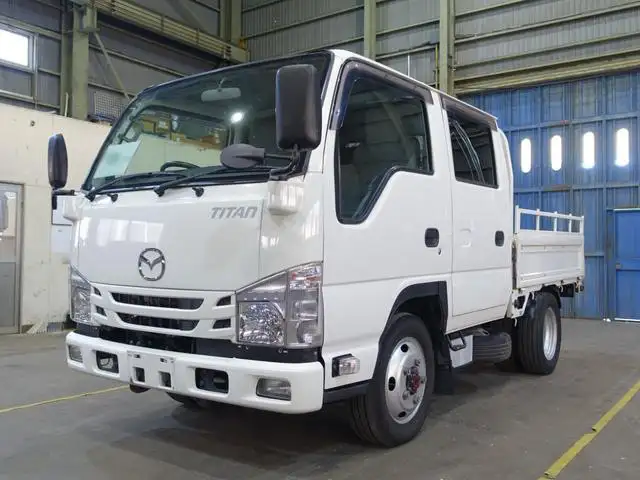 マツダ タイタン 小型 平ボディ Wキャブ 幌の中古トラック画像1