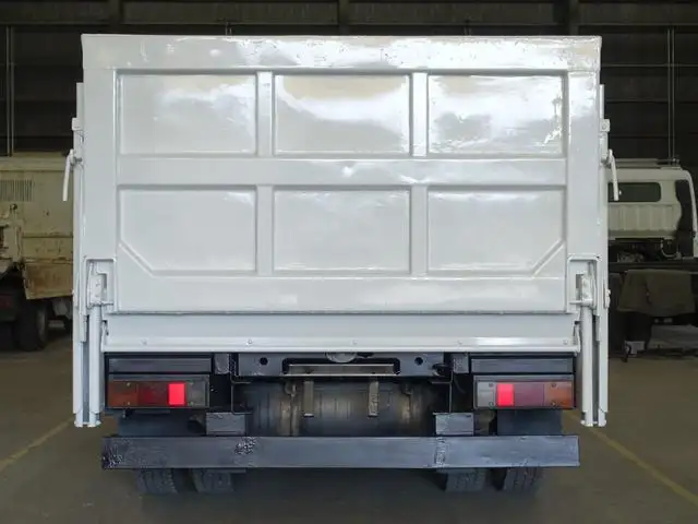 三菱 キャンター 小型 平ボディ パワーゲート 床鉄板の中古トラック画像5