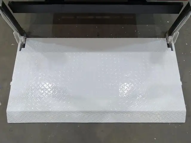 三菱 キャンター 小型 平ボディ パワーゲート 床鉄板の中古トラック画像9