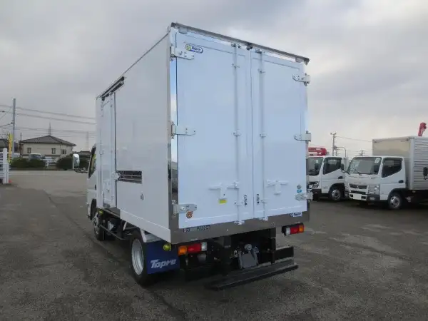 三菱 キャンター 小型 冷凍冷蔵 低温 床ステンの中古トラック画像5