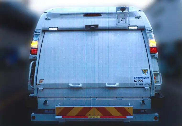 いすゞ フォワード 中型/増トン パッカー車 プレス式 ベッドの中古トラック画像3
