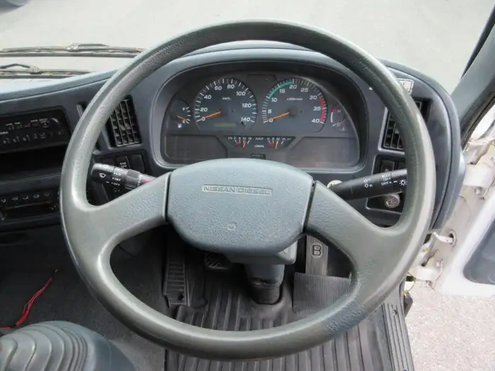 日産UD コンドル 中型/増トン 車両重機運搬 4段クレーン ラジコンの中古トラック画像12