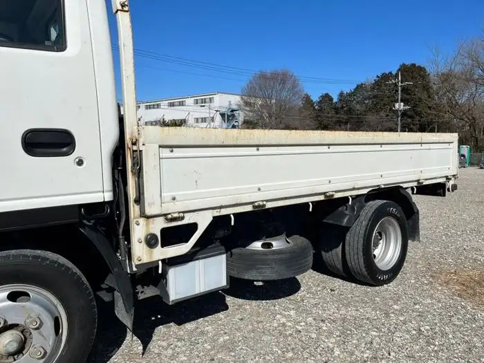 いすゞ エルフ 小型 平ボディ TRG-NJR85A H29の中古トラック画像3