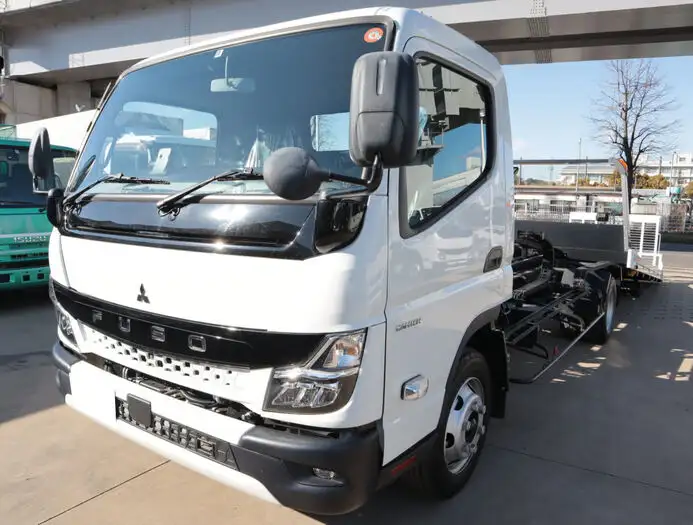 三菱 キャンター 小型 車両重機運搬 ラジコン ウインチの中古トラック画像1
