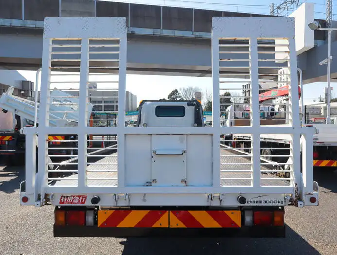 いすゞ エルフ 小型 車両重機運搬 ラジコン ウインチの中古トラック画像4