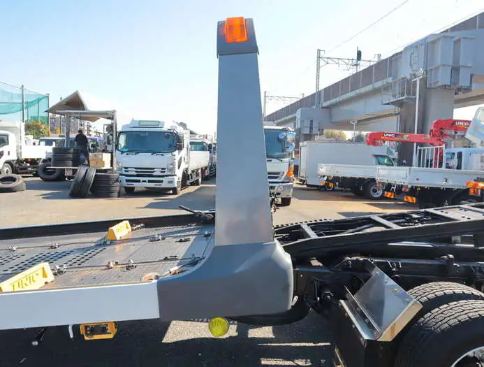 いすゞ エルフ 小型 車両重機運搬 ラジコン ウインチの中古トラック画像12