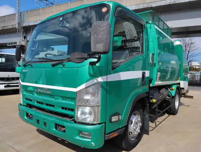 いすゞ エルフ 小型 パッカー車 プレス式 PDG-NPR75Nの中古トラック画像1