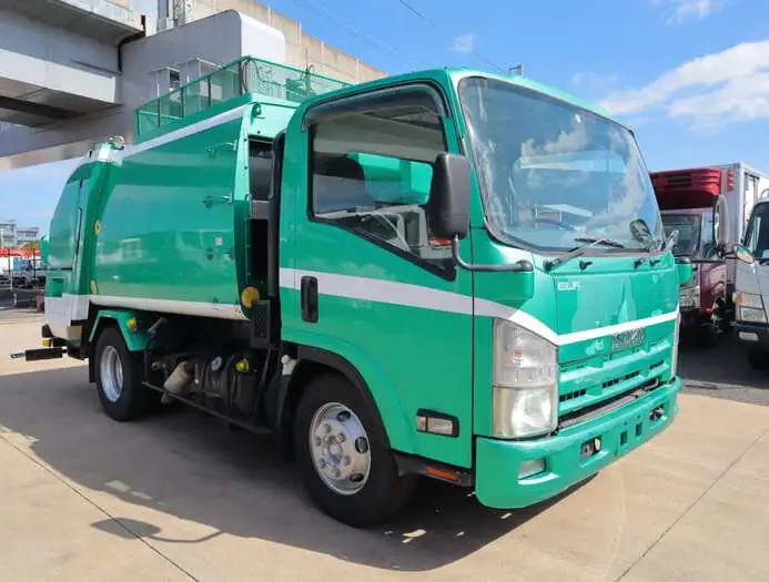 いすゞ エルフ 小型 パッカー車 プレス式 PDG-NPR75Nの中古トラック画像2