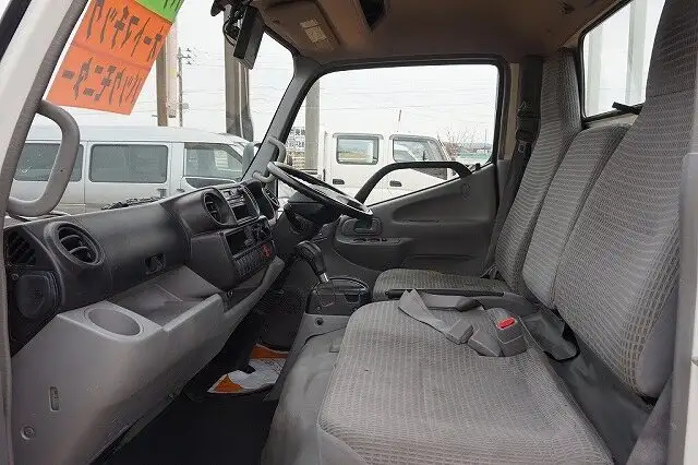 日野 デュトロ 小型 平ボディ パワーゲート TKG-XZU645Mの中古トラック画像13
