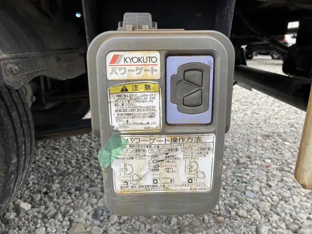 いすゞ エルフ 小型 平ボディ パワーゲート TKG-NHR85Aの中古トラック画像15