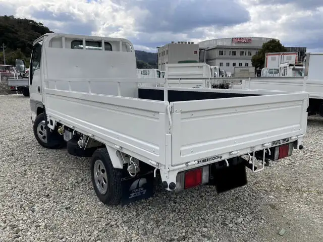 いすゞ エルフ 小型 平ボディ KK-NHR69EA H10の中古トラック画像3