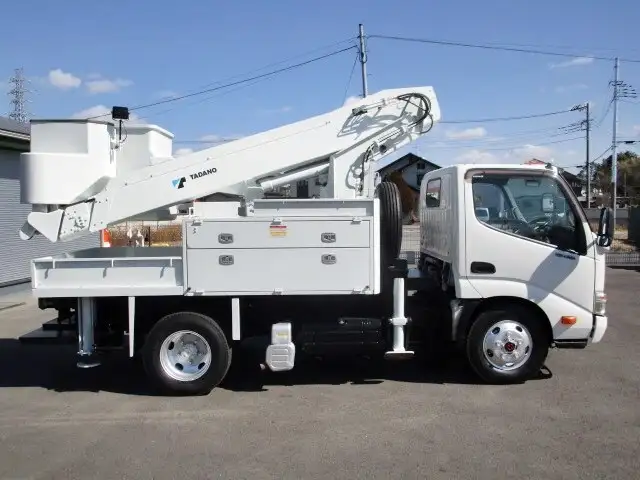 日野 デュトロ 小型 高所・建柱車 高所作業車 TKG-XZU685Mの中古トラック画像3