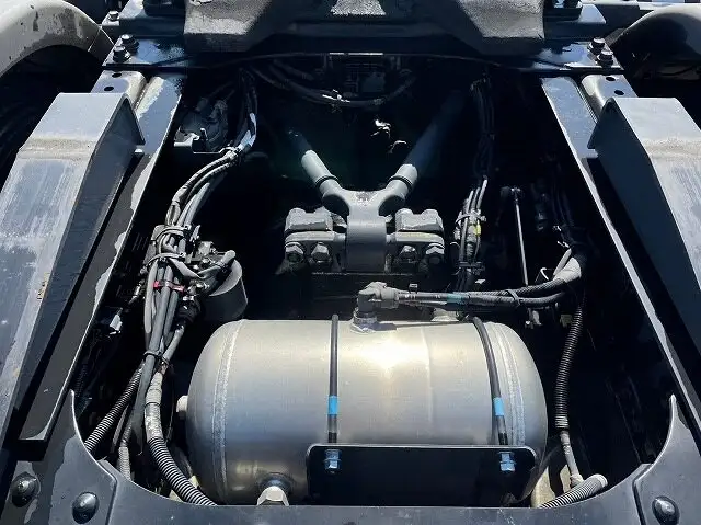 日野 プロフィア 大型 トラクター ハイルーフ 1デフの中古トラック画像5