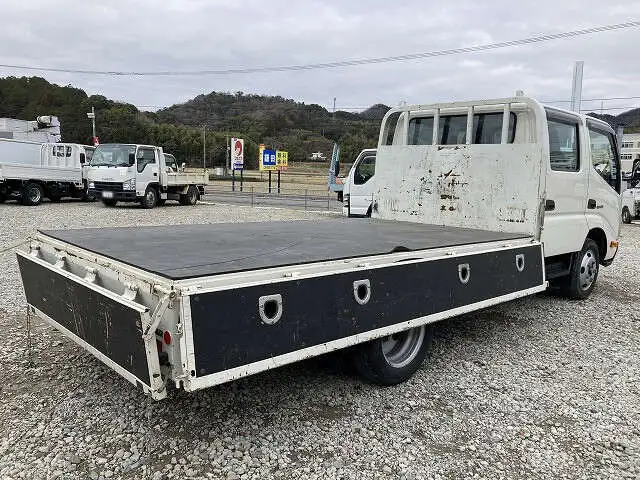 日野 デュトロ 小型 平ボディ Wキャブ TKG-XZU655Mの中古トラック画像5