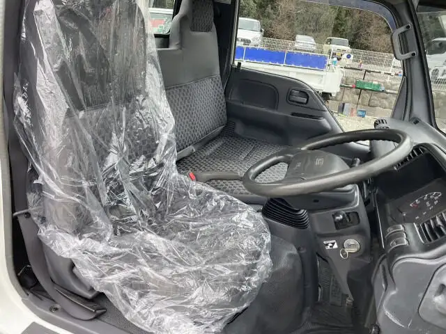 いすゞ エルフ 小型 平ボディ 床鉄板 KR-NKR69の中古トラック画像8