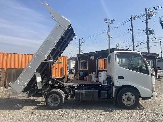 トヨタ トヨエース 小型 ダンプ PB-XZU351D H18の中古トラック画像4