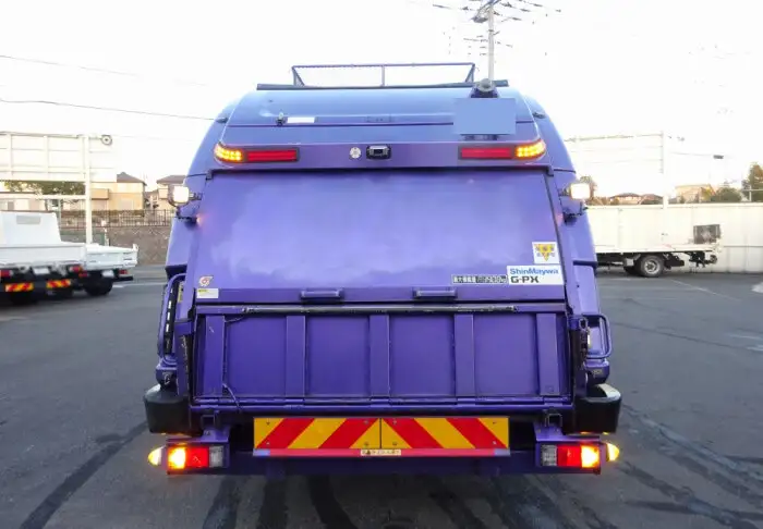 三菱 ファイター 中型/増トン パッカー車 プレス式 ベッドの中古トラック画像7