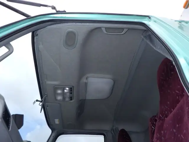三菱 ファイター 中型/増トン ウイング ベッド KL-FK61FLYの中古トラック画像12