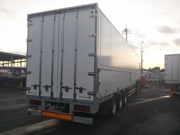 国内・その他 国産車その他 トレーラー/その他 トレーラー 3軸 1デフの中古トラック画像3