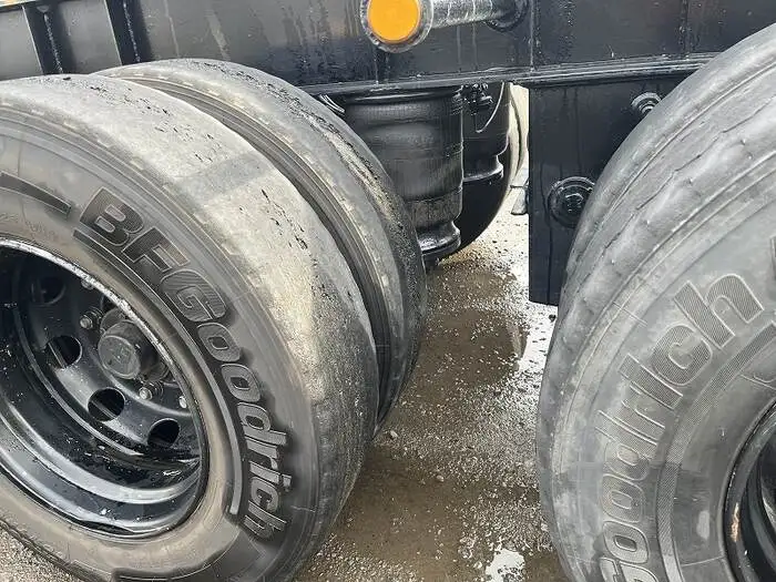 輸入車・その他 輸入車その他 トレーラー/その他 トレーラー 3軸 1デフの中古トラック画像10