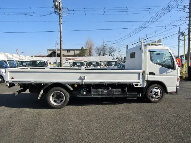 三菱 キャンター 小型 平ボディ TPG-FEA50 H30の中古トラック画像2