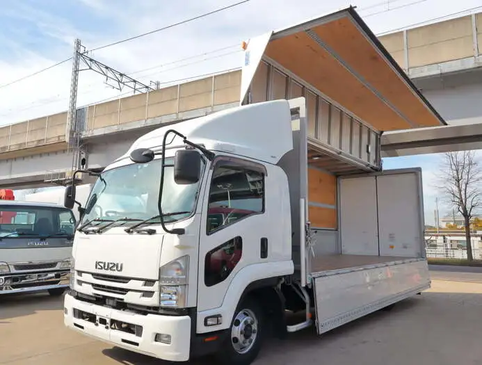 いすゞ フォワード 中型/増トン ウイング ベッド 2RG-FRR90S2の中古トラック画像1