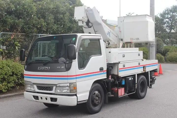 いすゞ エルフ 小型 高所・建柱車 高所作業車 電工仕様｜画像1