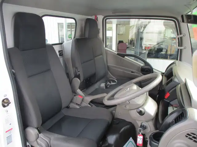 日産 アトラス 小型 平ボディ CBF-SQ2F24 H28の中古トラック画像9