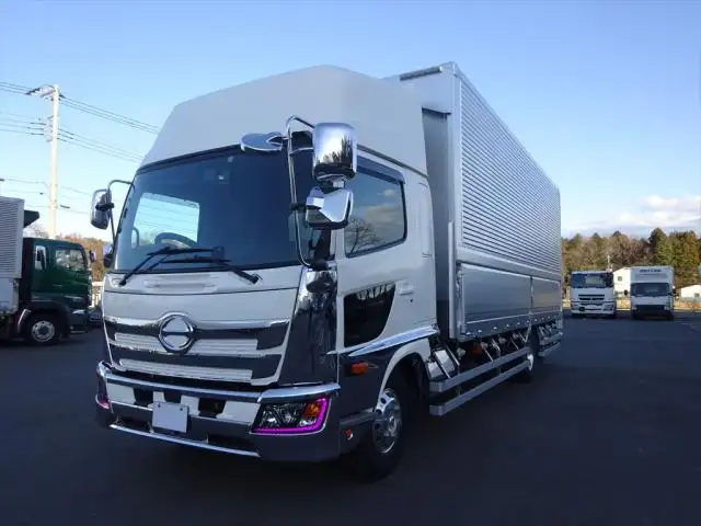 日野 レンジャー 中型/増トン ウイング パワーゲート エアサスの中古トラック画像1
