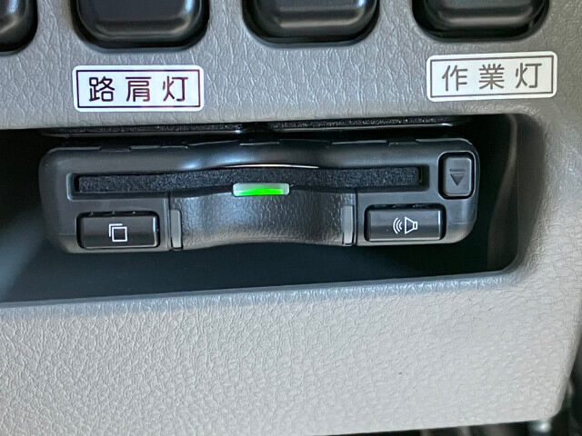 三菱 キャンター 小型 アームロール ツインホイスト 2RG-FBAV0｜画像14