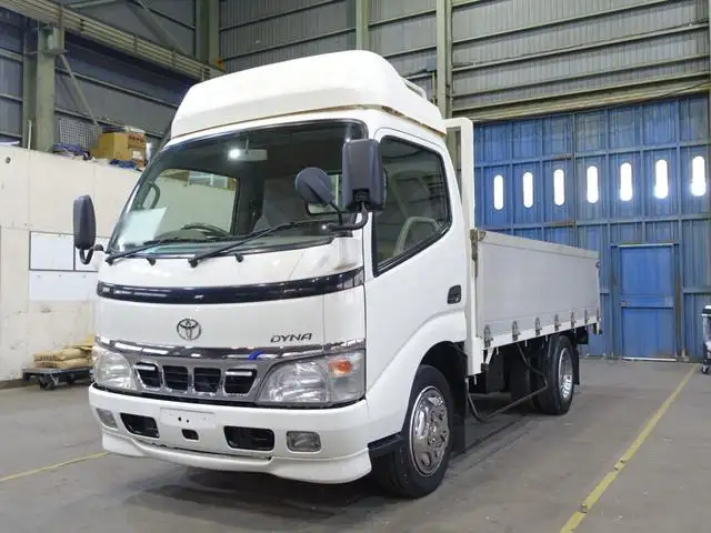 トヨタ ダイナ 小型 平ボディ 床鉄板 アルミブロックの中古トラック画像1