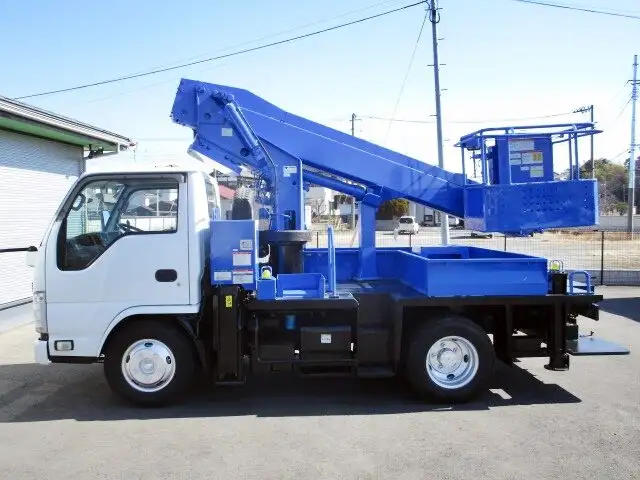 いすゞ エルフ 小型 高所・建柱車 高所作業車 BKG-NKR85Nの中古トラック画像4