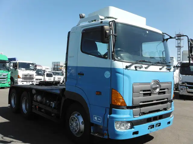 日野 プロフィア 大型 トラクター 2デフ ベッドの中古トラック画像2