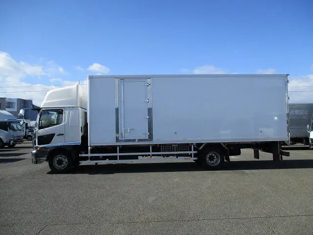 日野 レンジャー 中型/増トン 冷凍冷蔵 低温 スタンバイの中古トラック画像3
