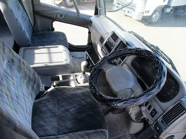 三菱 ファイター 中型/増トン 車両重機運搬 ウインチ ベッドの中古トラック画像11