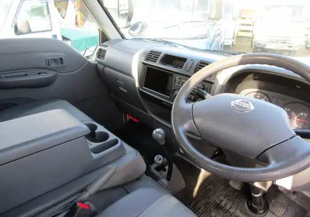 日産 バネット 小型 平ボディ パワーゲート 床鉄板の中古トラック画像13
