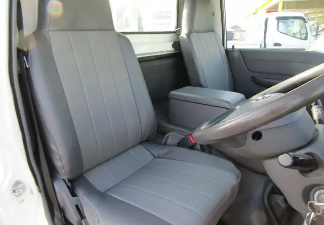 日産 バネット 小型 平ボディ パワーゲート 床鉄板の中古トラック画像12