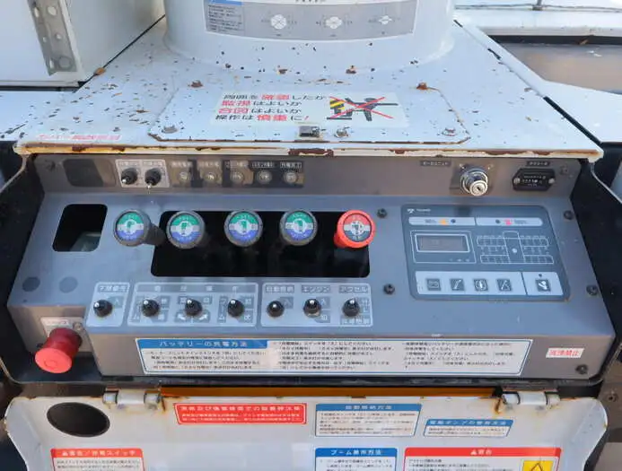 日野 デュトロ 小型 高所・建柱車 高所作業車 電工仕様の中古トラック画像15