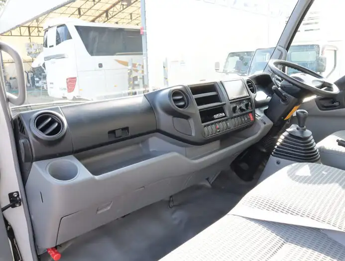 トヨタ ダイナ 小型 アルミバン サイドドア TKG-XZU710の中古トラック画像13