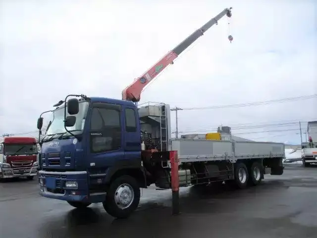 ISUZU トラック型USBメモリ 5周年記念(非売品) UDトラックス（日産） ビッグサム 大型 クレーン付き KL-CW48J