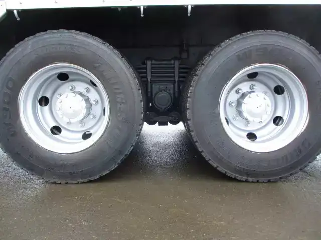 つきゆみ！大型大八車車輪(片輪)！座金付き いすゞ ギガ 大型 クレーン付 の中古トラック【車両No.142269