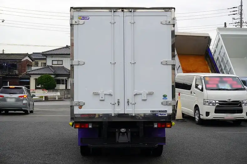 三菱 キャンター 小型 冷凍冷蔵 低温 床ステンの中古トラック画像3