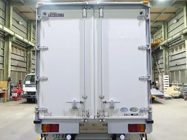 いすゞ フォワード 中型/増トン ウイング TKG-FRR90S1 H26の中古トラック画像5