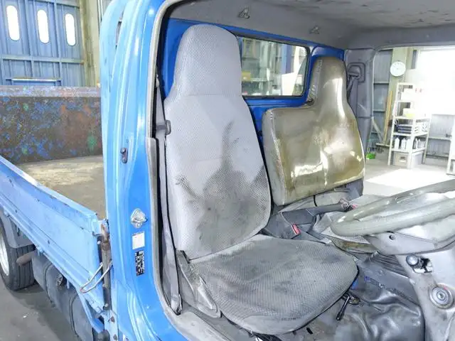 トヨタ トヨエース 小型 平ボディ パワーゲート 床鉄板の中古トラック画像10