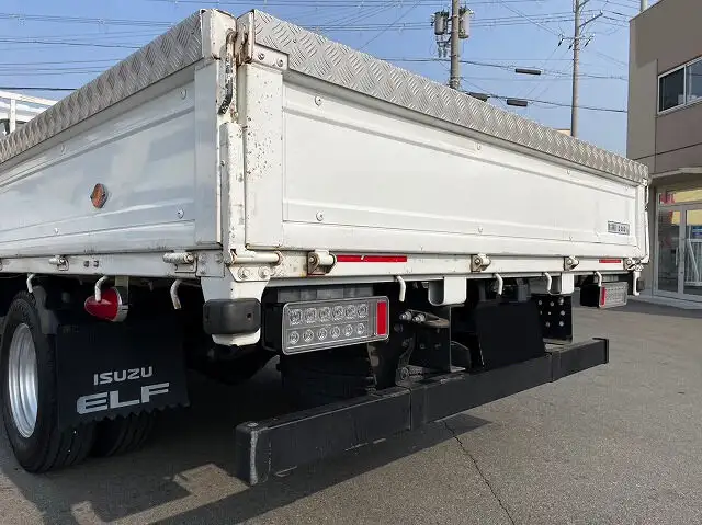 いすゞ エルフ 小型 平ボディ TPG-NNR85AR H28の中古トラック画像9